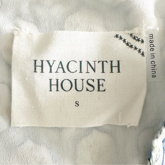 Hyacinth House Rosaleigh Blue Trellis Floral Blouse Tuckernuck Size S - Picture 4 of 14